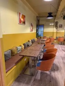 Decoratign Bar1